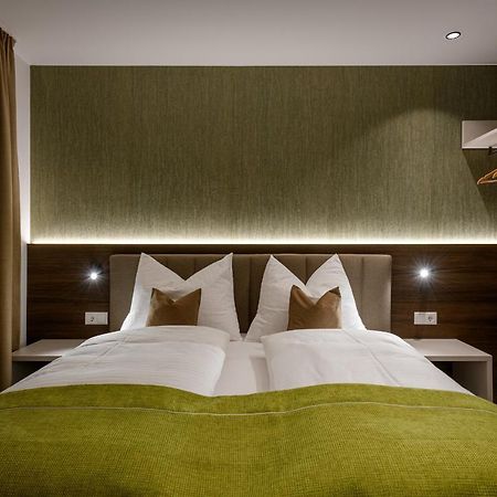 Sambock Quarter Pustrabase Apartment บรูนิโก ภายนอก รูปภาพ