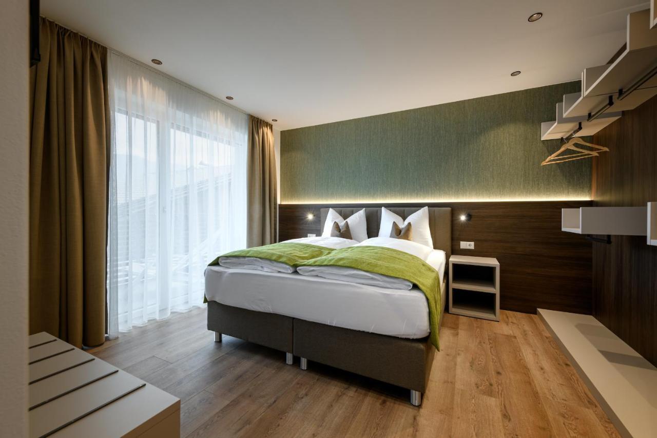 Sambock Quarter Pustrabase Apartment บรูนิโก ภายนอก รูปภาพ